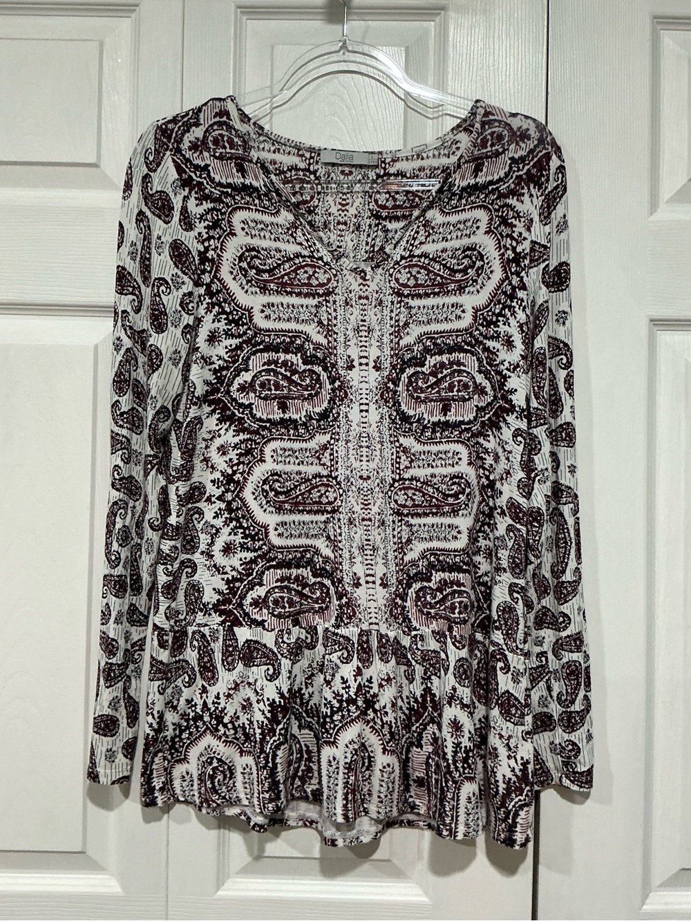💙 Dalia Long Sleeve Boho Blouse Paisley V-neck Peplum Hem Red White Blue (01479)